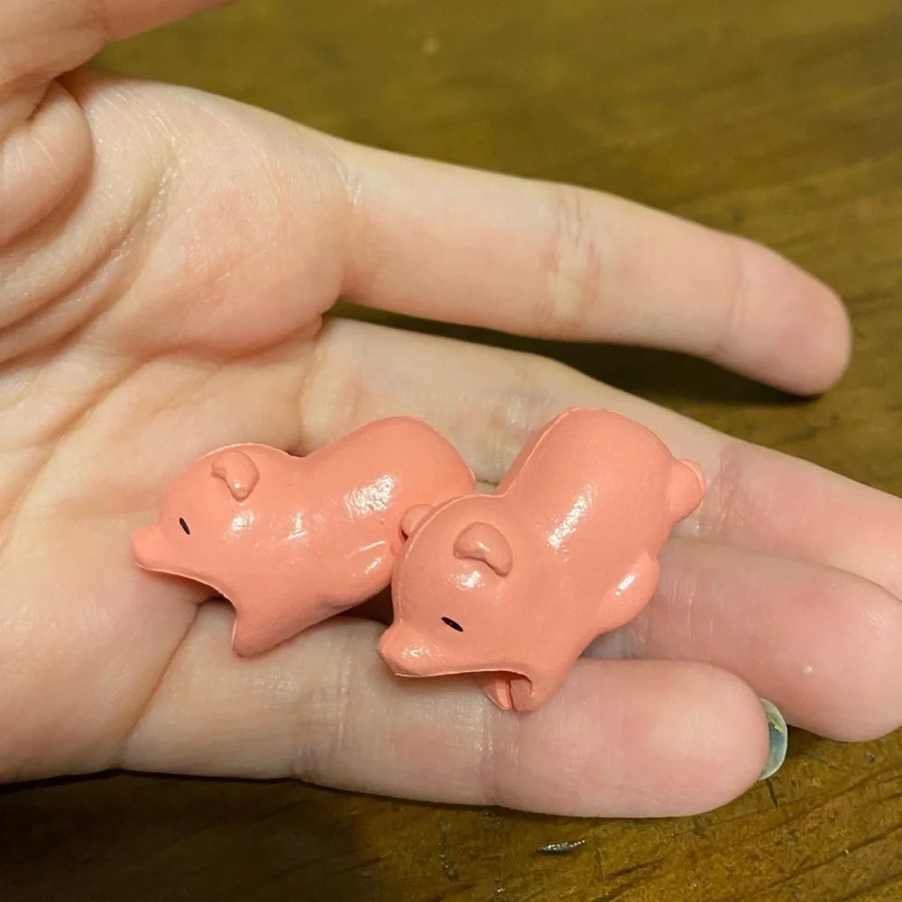 NWOT iPhone & Android Lightning Cable Protectors Animal Biters- piggy